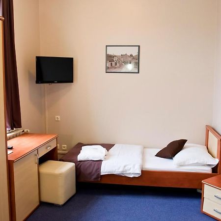 Hotel Pakrac Exterior photo